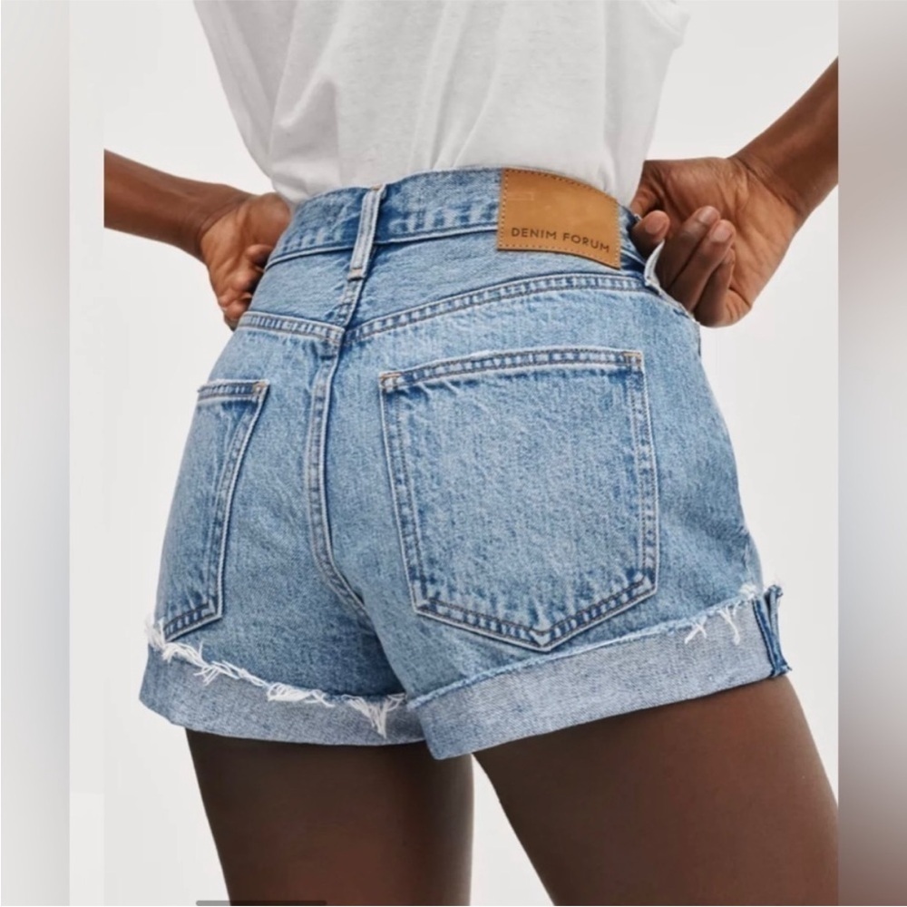 Aritzia Denim Forum The Farrah Short High Waisted Jean Denim Shorts - Picture 2 of 14